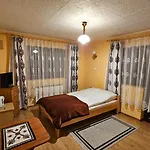 Pod Kopiencem Bed & Breakfast